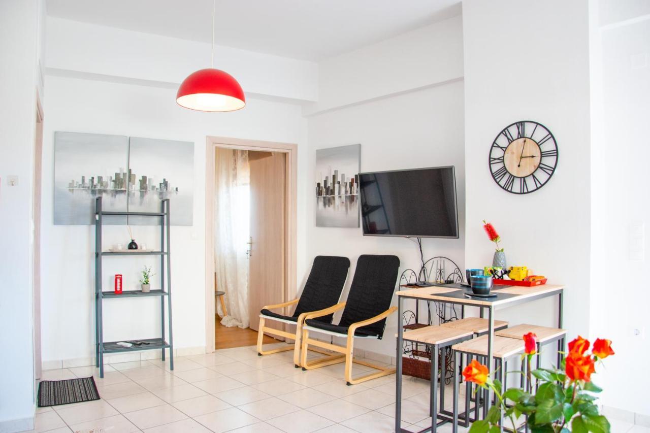 Beautiful, Brand New Apartment With Courtyard. Heraclión Exterior foto